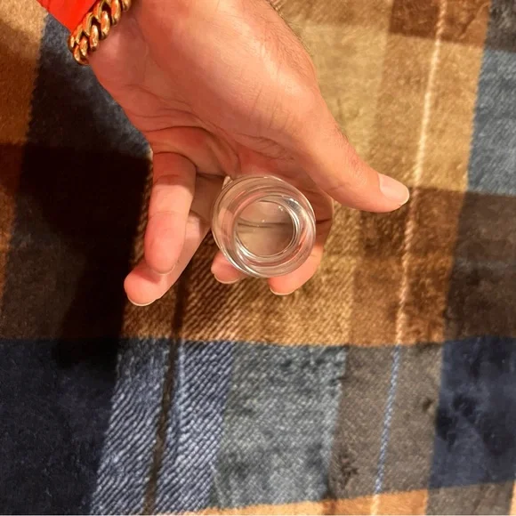 Atlantis Crystal Whiskey Bottle - Picture 9 of 15